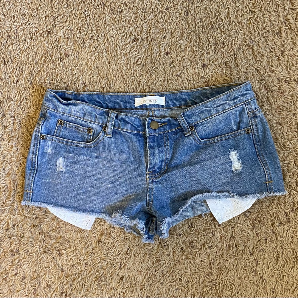 Womens 21 Jean Shorts size 27